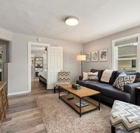 Charming Old Town Bungalow with FREE Cruiser Bikes