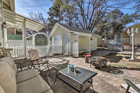 Chic Prescott Cottage With Outdoor Entertaining Area - Click Find 3