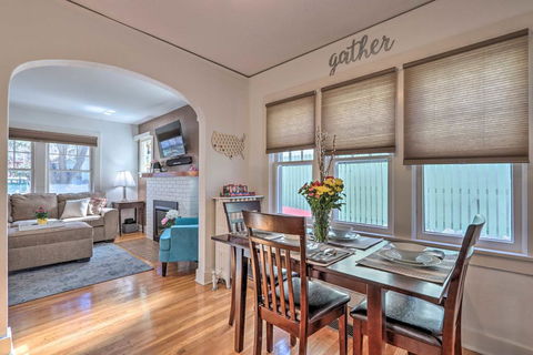 Chic Prescott Cottage With Outdoor Entertaining Area - Click Find 1