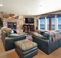 Chickadee Lodge