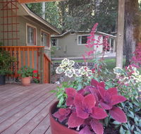 China Creek Cottages