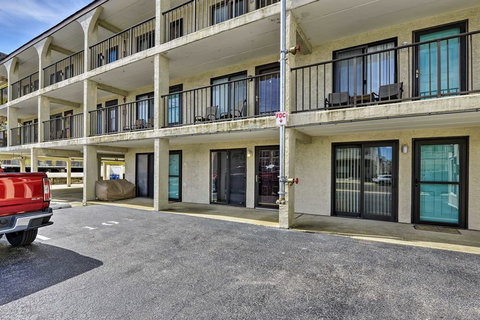 Coastal Condo With Pool 1 Block To Wildwood Beach! - Bet 4u 3