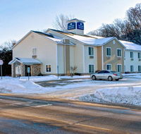 Cobblestone Inn  Suites - Durand