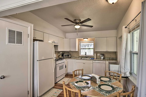 Cocoa Beach Home - Walk To Ocean & Attractions - Bet 4u 3