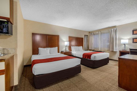 Comfort Inn Denver Southeast - Click Find 2