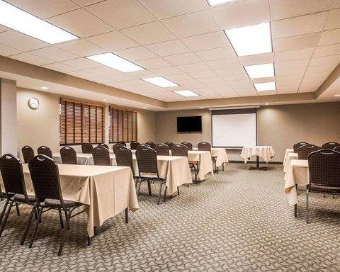 Comfort Inn Latham/Albany North - Click Find 2