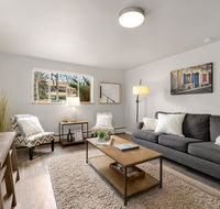 Contemporary condo in the heart of Old Town