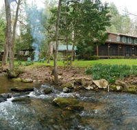 Cowboy Cabin on Stanley Creek