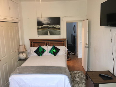 COZY APT TO STAY IN WEST NEW YORK, NEW JERSEY - Bet 4u 2