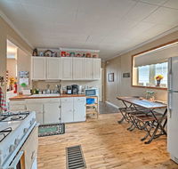 Cozy Cottage with Yard - Walk to Downtown Red Lodge