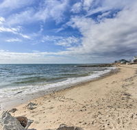 Cozy Dennis Port Condo with Patio-Walk to Beach and Pool
