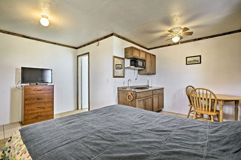 Cozy Fillmore Studio Cabin Near Fishlake Forest! - Bet 4u 2