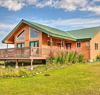 Cozy Henrys Lake Escape - 20 Mi to Yellowstone