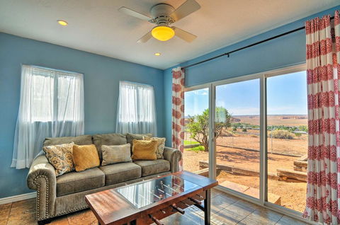 Cozy Page Home With Views And Grill - Near Lake Powell - Click Find 3