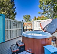 Cozy Taos Studio with Patio 3-Block Walk to Plaza