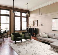 Cru Loft in the Heart of Downtown Knox