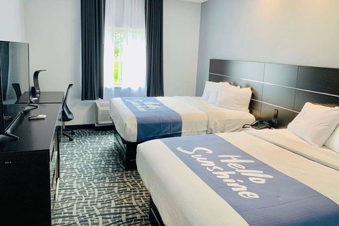 Days Inn & Suites By Wyndham Horn Lake / Graceland Area - Bet 4u 2