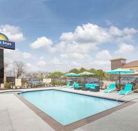 Days Inn Suites by Wyndham La Porte