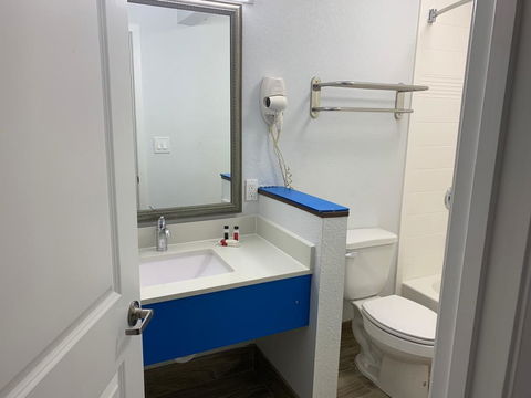 Days Inn By Wyndham Senatobia - Lawyer Find 0