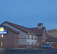 Days Inn by Wyndham Sturgis