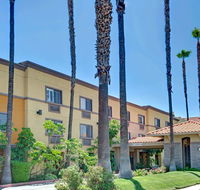 Days Inn by Wyndham West Covina