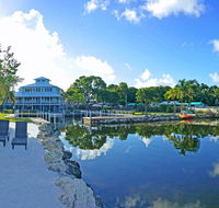 Dolphin Point Villas