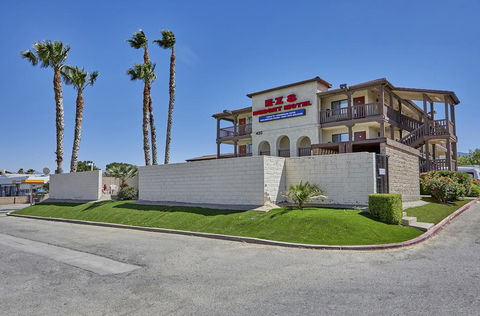 EZ 8 Motel Palmdale - Bridge Guide 2
