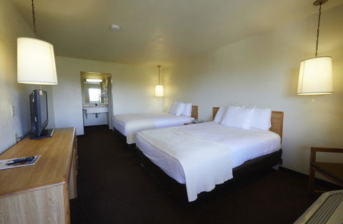 EZ 8 Motel Palmdale - Bridge Guide 1