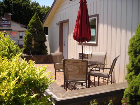 Falls Motel - Bet 4u 2