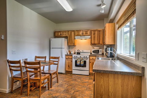 Family Retreat About 8 Mi To Downtown & Bishops Beach! - Click Find 3