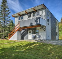 Family Retreat about 8 Mi to Downtown  Bishops Beach