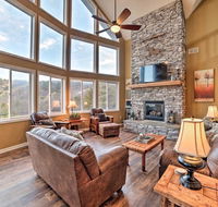 Family-Friendly Massanutten Home with Slope Views