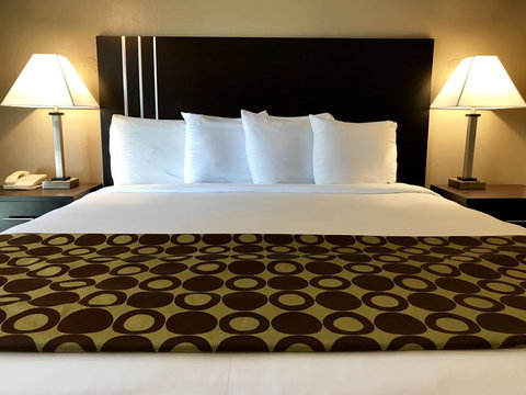 Fireside Inn - Click Find 3