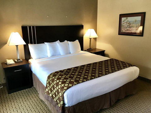 Fireside Inn - Click Find 1