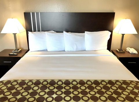 Fireside Inn - Click Find 2