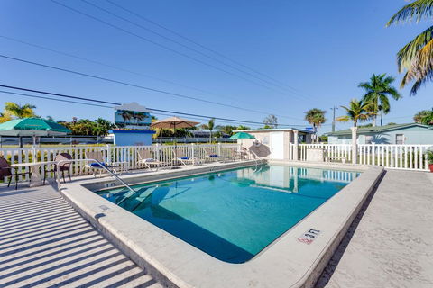 Fountain Cottages Inn - Click Find 0