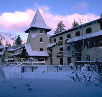 GetAways at Olympic Village Inn