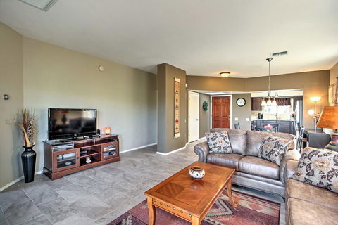 Green Valley Townhome By Golf - Walk To Rec Center - Bet 4u 2