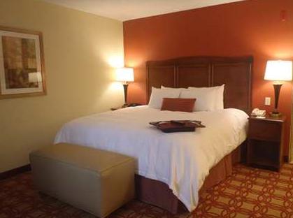 Hampton Inn & Suites Wiggins - Click Find 0