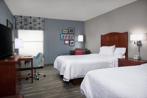 Hampton Inn Beaumont - Click Find 0