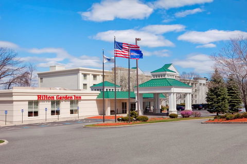 Hilton Garden Inn Boston-Burlington - Click Find 1