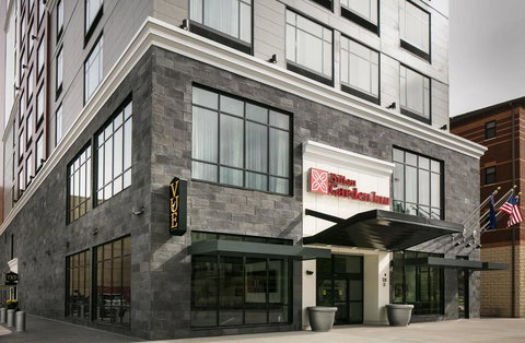 Hilton Garden Inn Iowa City Downtown University - Bridge Guide 0