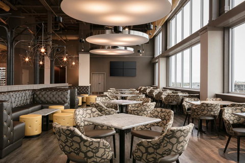 Hilton Garden Inn Iowa City Downtown University - Bridge Guide 2