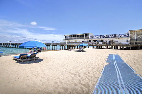 Historic Cottage 1 Mi From Lake Worth Beach Park! - Bet 4u 1