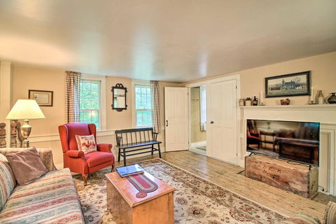 Historic Hanover Area Home, 16 Miles To Dartmouth! - Click Find 3