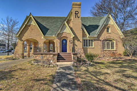 Historic Hot Springs Home Less Than 2 Mi To Hiking Trails! - Bet 4u 2