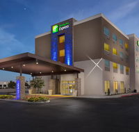 Holiday Inn Express - Visalia