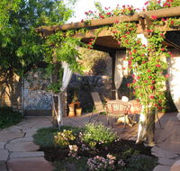 Home Near Dwntwn Silver City with Long Stay Discounts