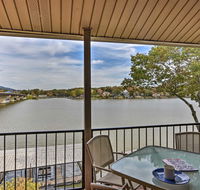 Hot Springs Condo Situated on Lake Hamilton