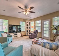 Hot Springs Retreat with Patio on Lake Hamilton